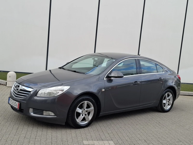Opel Insignia 2.0CDTI* (160кс)* * HОВ ВНОС* * , снимка 10 - Автомобили и джипове - 51895829