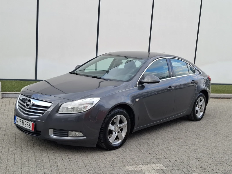Opel Insignia 2.0CDTI* (160кс)* * HОВ ВНОС* * , снимка 9 - Автомобили и джипове - 51895829