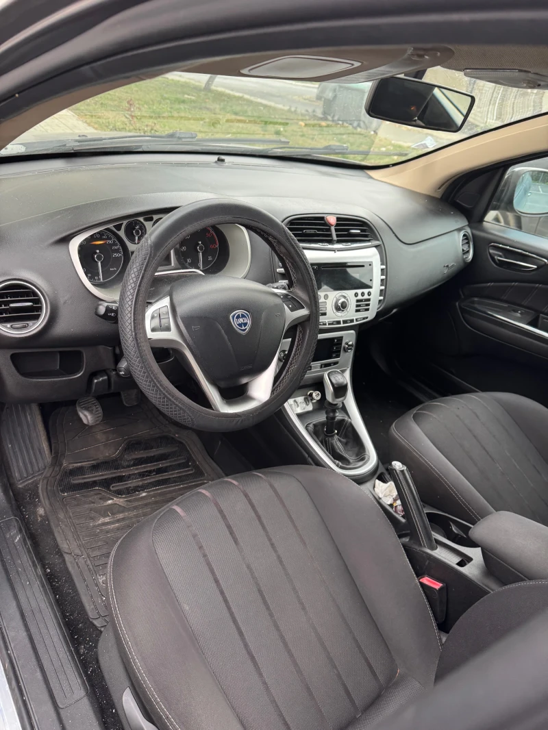 Lancia Delta, снимка 4 - Автомобили и джипове - 52083990