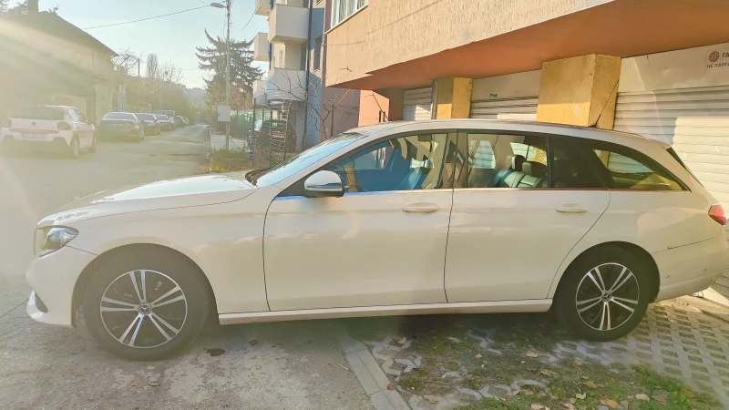 Mercedes-Benz E 220 9 G -tronik, нов двигател , снимка 4 - Автомобили и джипове - 52676537