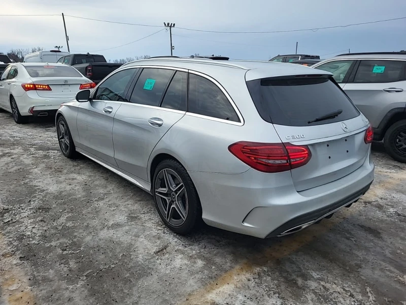 Mercedes-Benz C 300 * CARFAX * BURMESTER * 2 KЛЮЧА, снимка 4 - Автомобили и джипове - 53234048