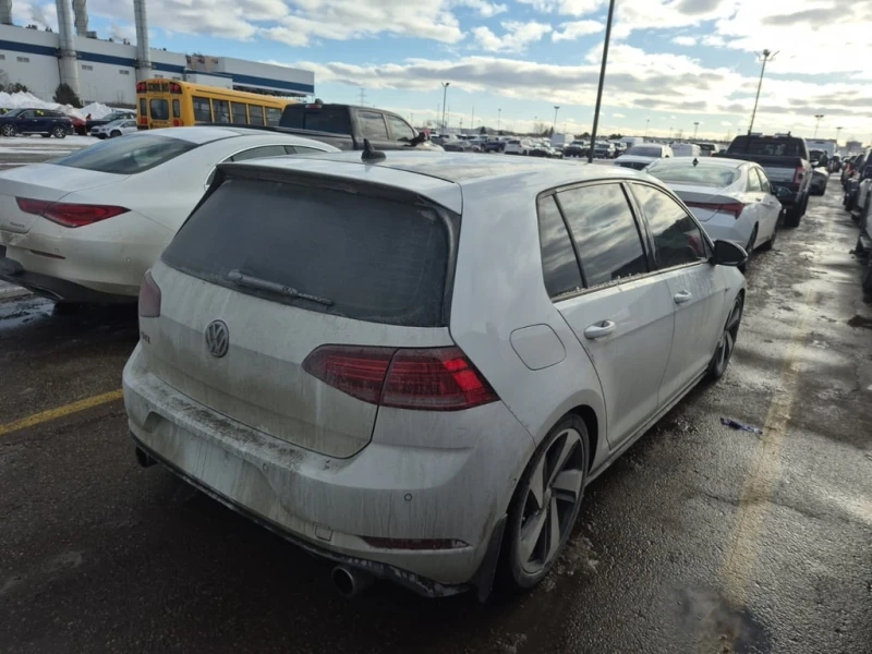 VW Golf GTI| DSG| PANO| NAVI, снимка 3 - Автомобили и джипове - 53369017