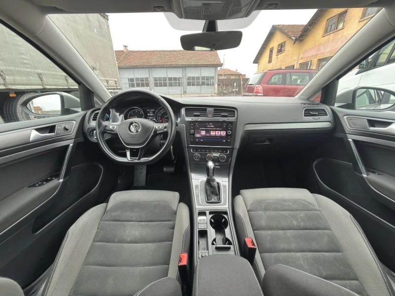 VW Golf 1.6TDI.FULL LED.DISTRONIK.DSG!, снимка 8 - Автомобили и джипове - 53414431
