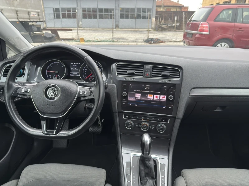 VW Golf 1.6TDI.FULL LED.DISTRONIK.DSG!, снимка 15 - Автомобили и джипове - 53414431