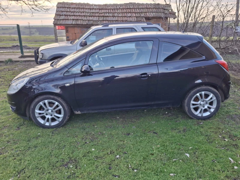 Opel Corsa Corsa D 1.2 80hp, снимка 4 - Автомобили и джипове - 53491985