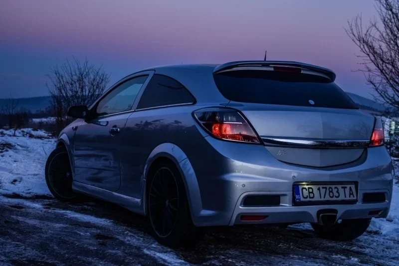 Opel Astra OPC VXRacing Edition, снимка 15 - Автомобили и джипове - 53363564