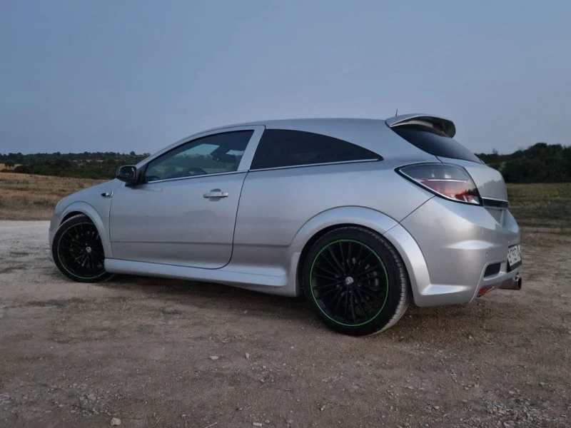 Opel Astra OPC VXRacing Edition, снимка 2 - Автомобили и джипове - 53363564