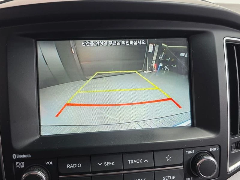Hyundai Starex 2.5 Automatic, снимка 16 - Автомобили и джипове - 55948869
