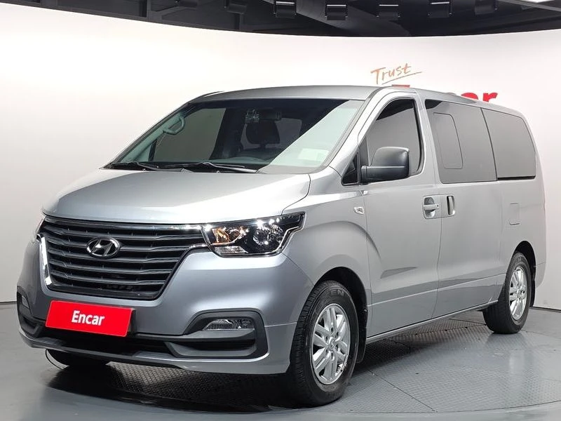 Hyundai Starex 2.5 Automatic