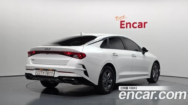 Kia K5, снимка 2 - Автомобили и джипове - 56082183