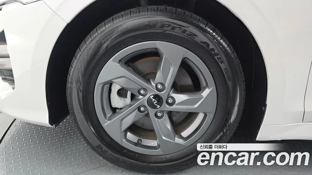 Kia K5, снимка 5 - Автомобили и джипове - 56082183
