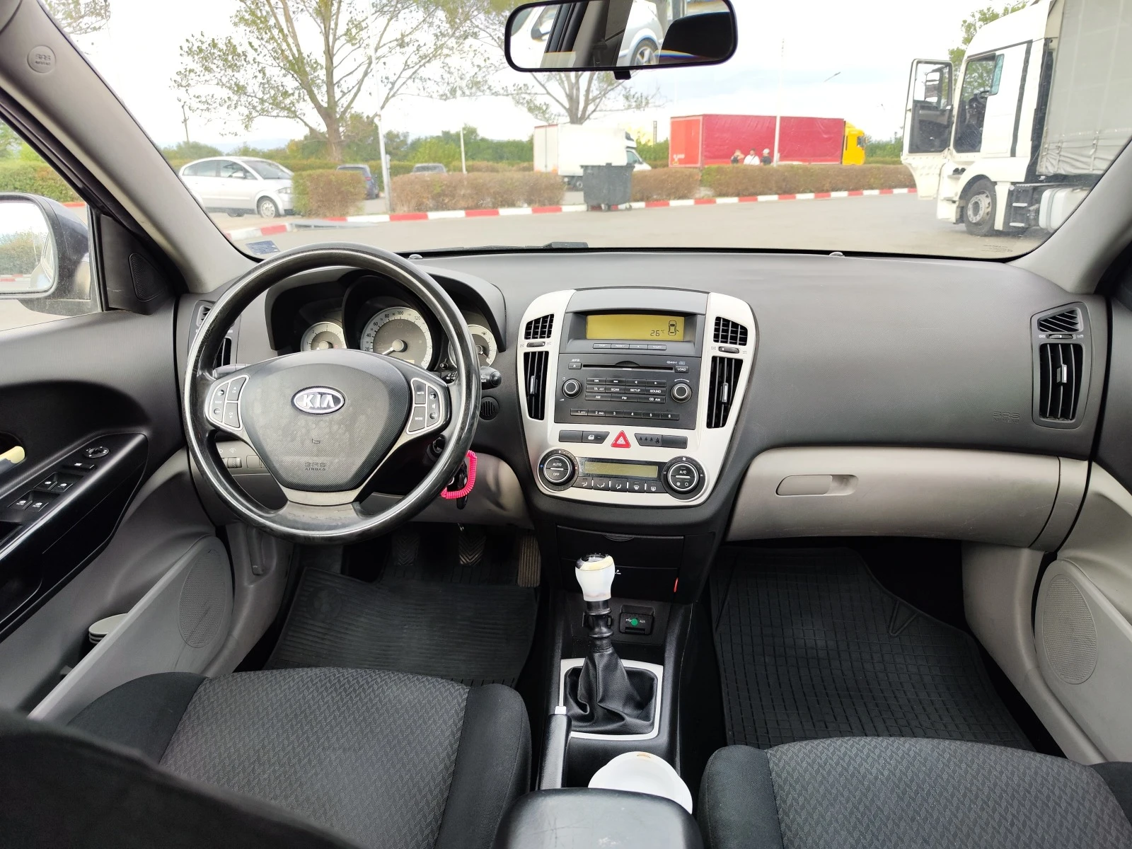 Kia Ceed 1.6 CRDI - изображение 7