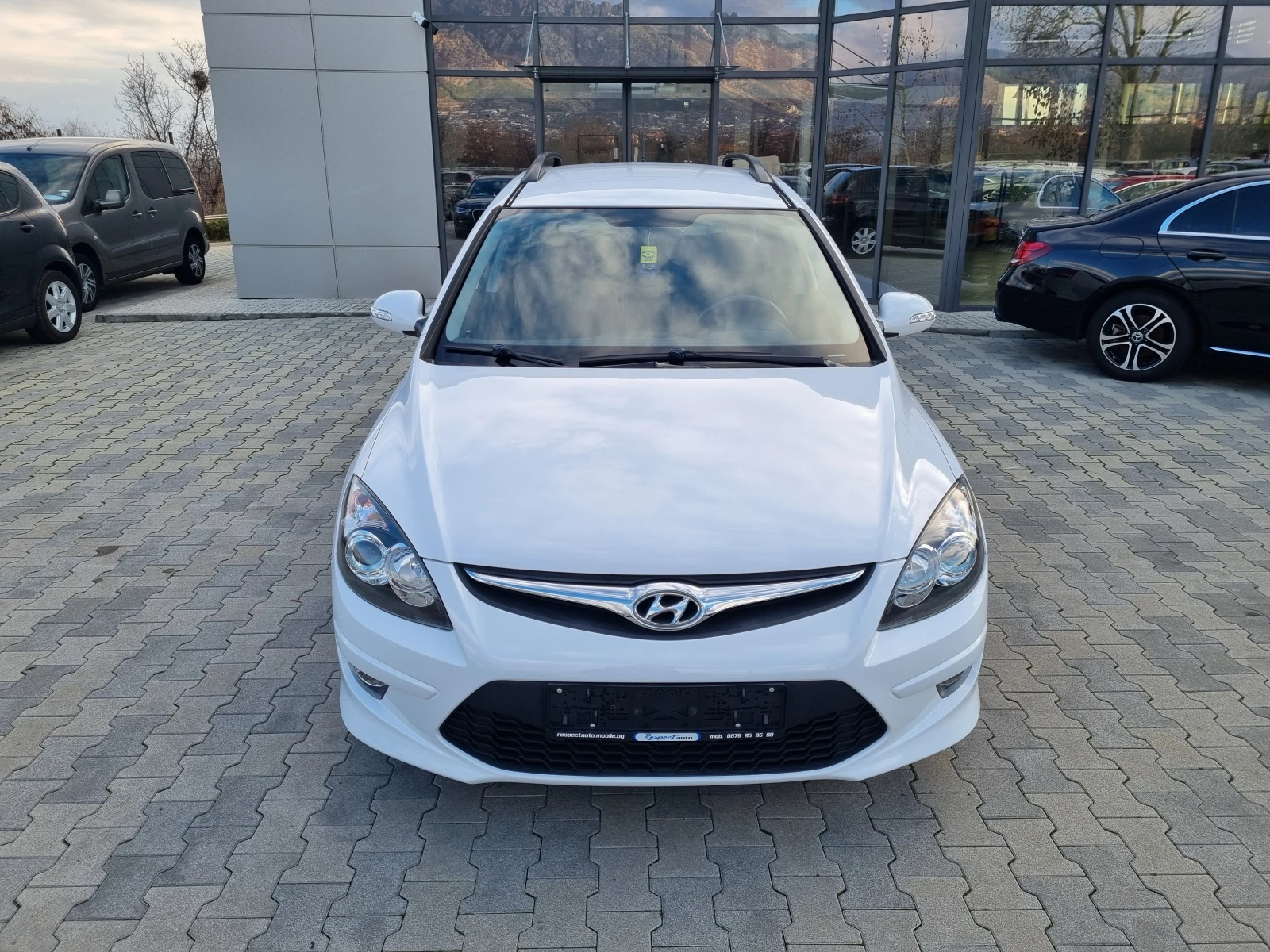 Hyundai I30 1.6CRDi-128ps АВТОМАТИК* 2011г. ЕURO 5A - изображение 2