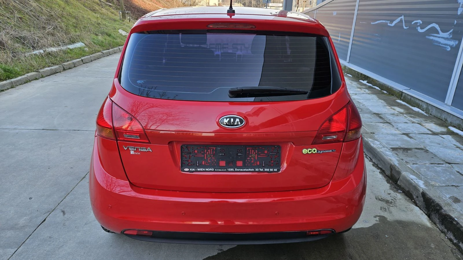 Kia Venga 1.4i CVVT - изображение 4