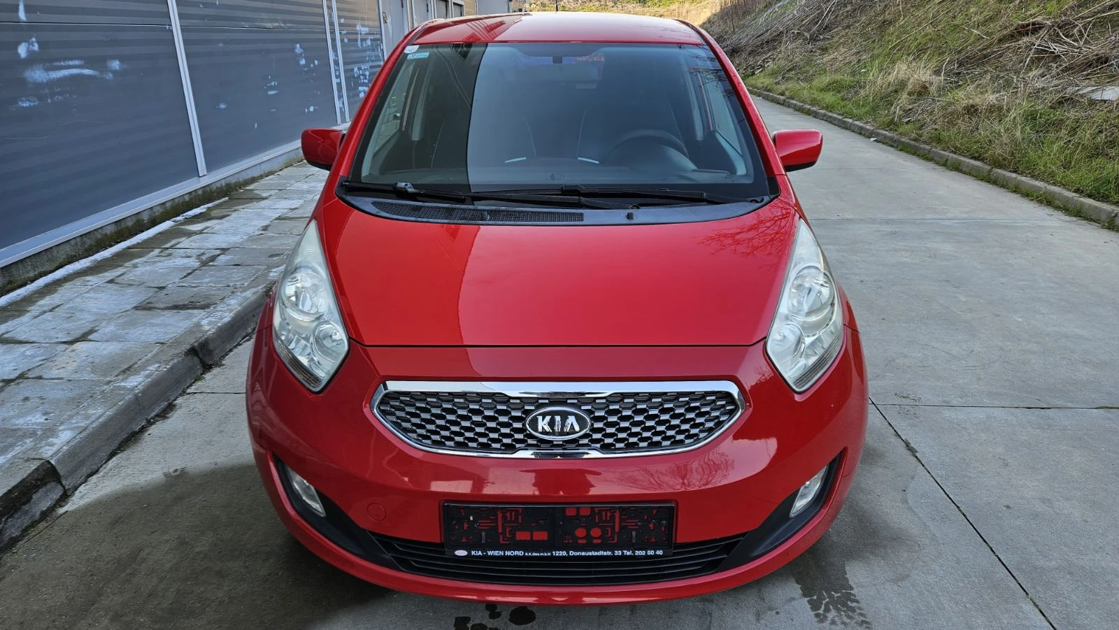 Kia Venga 1.4i CVVT - изображение 8