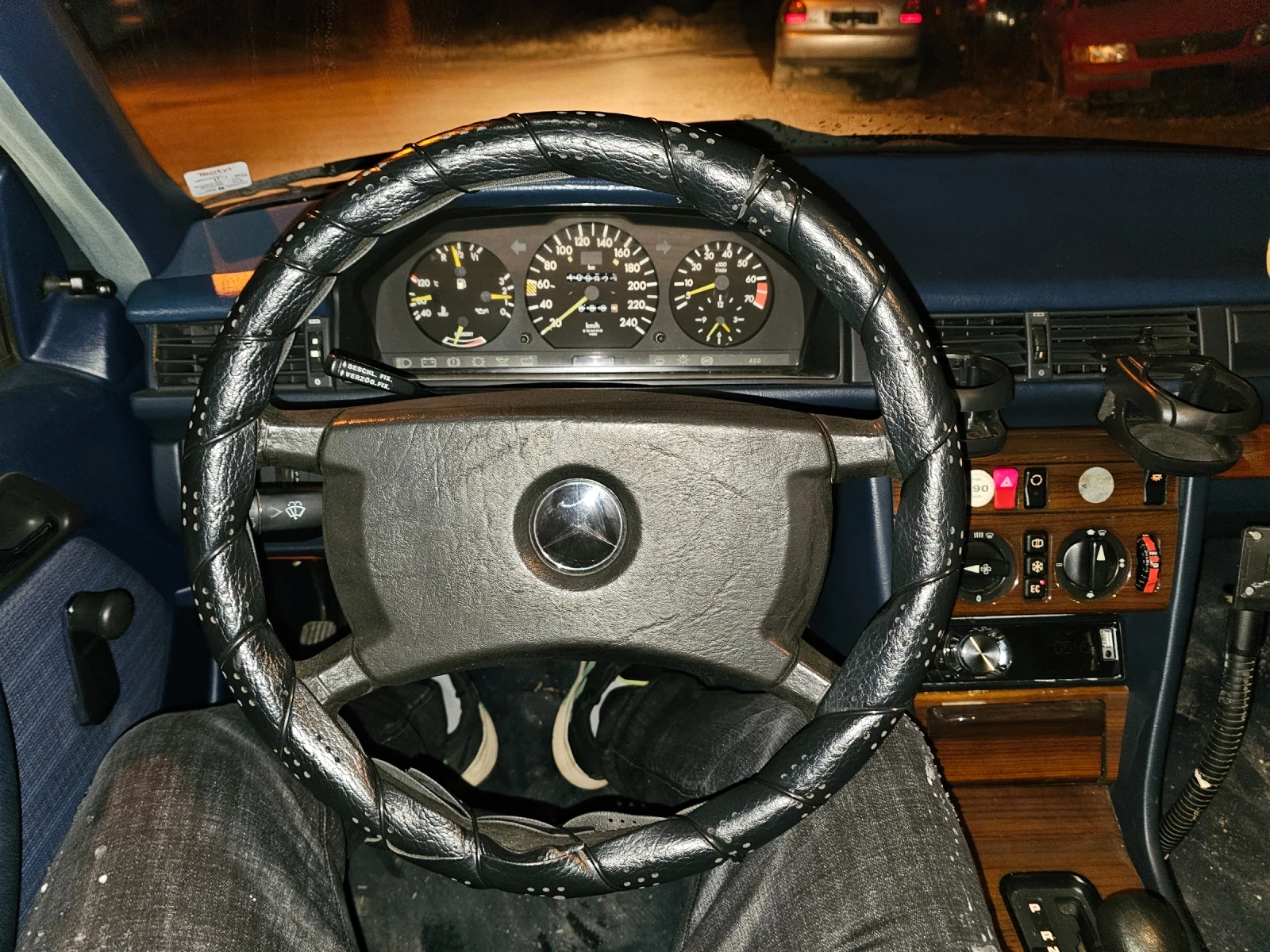 Mercedes-Benz 124 300E 109к км реални - изображение 7