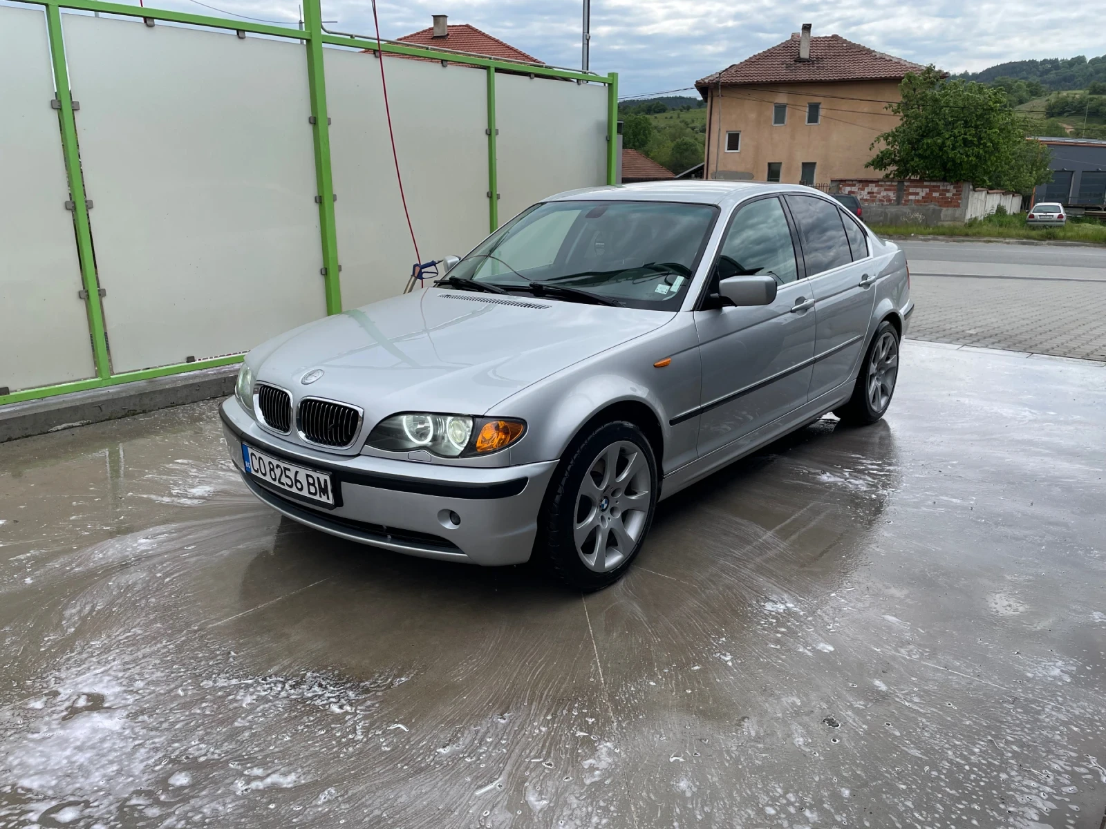 BMW 330  - изображение 4
