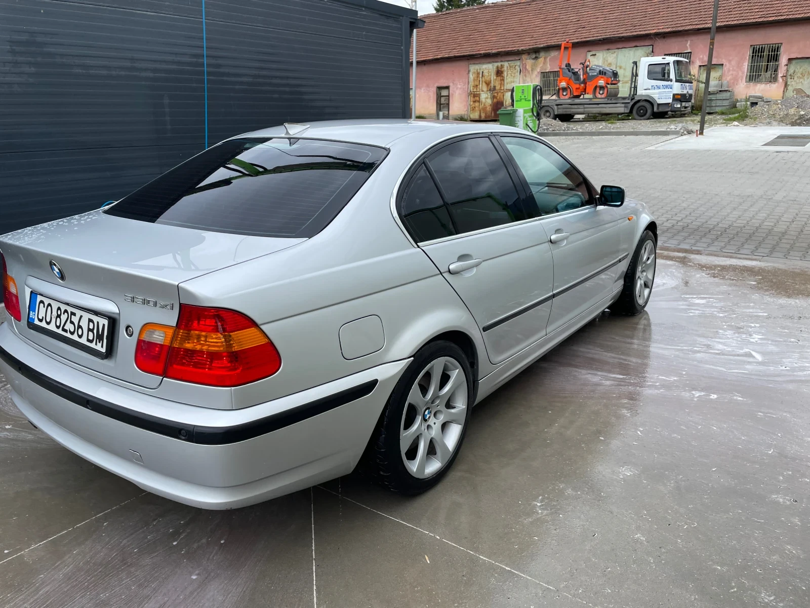 BMW 330  - изображение 3