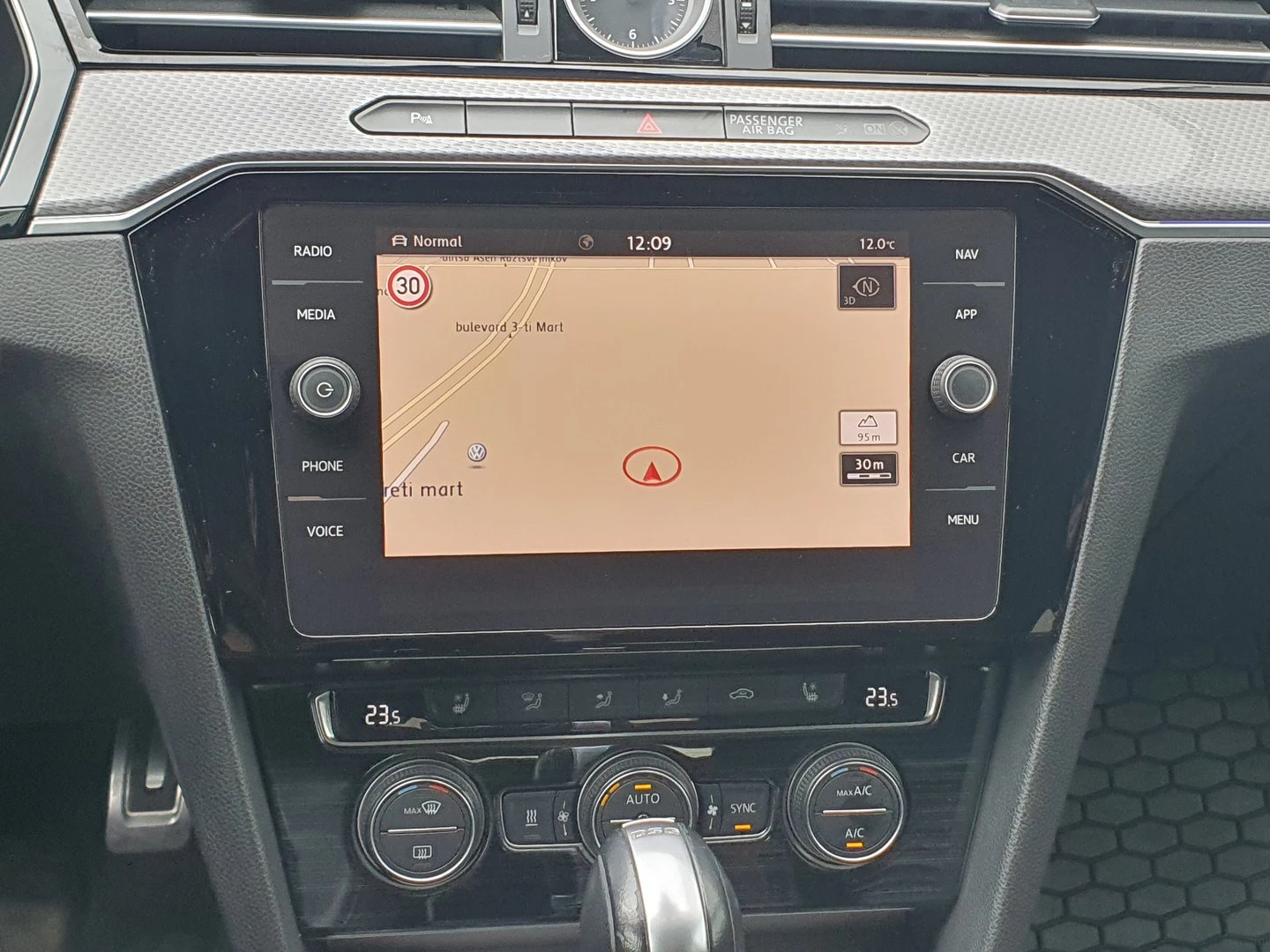 VW Passat 2.0TDI BMT 4MOTION | Mobile.bg — изображение 8