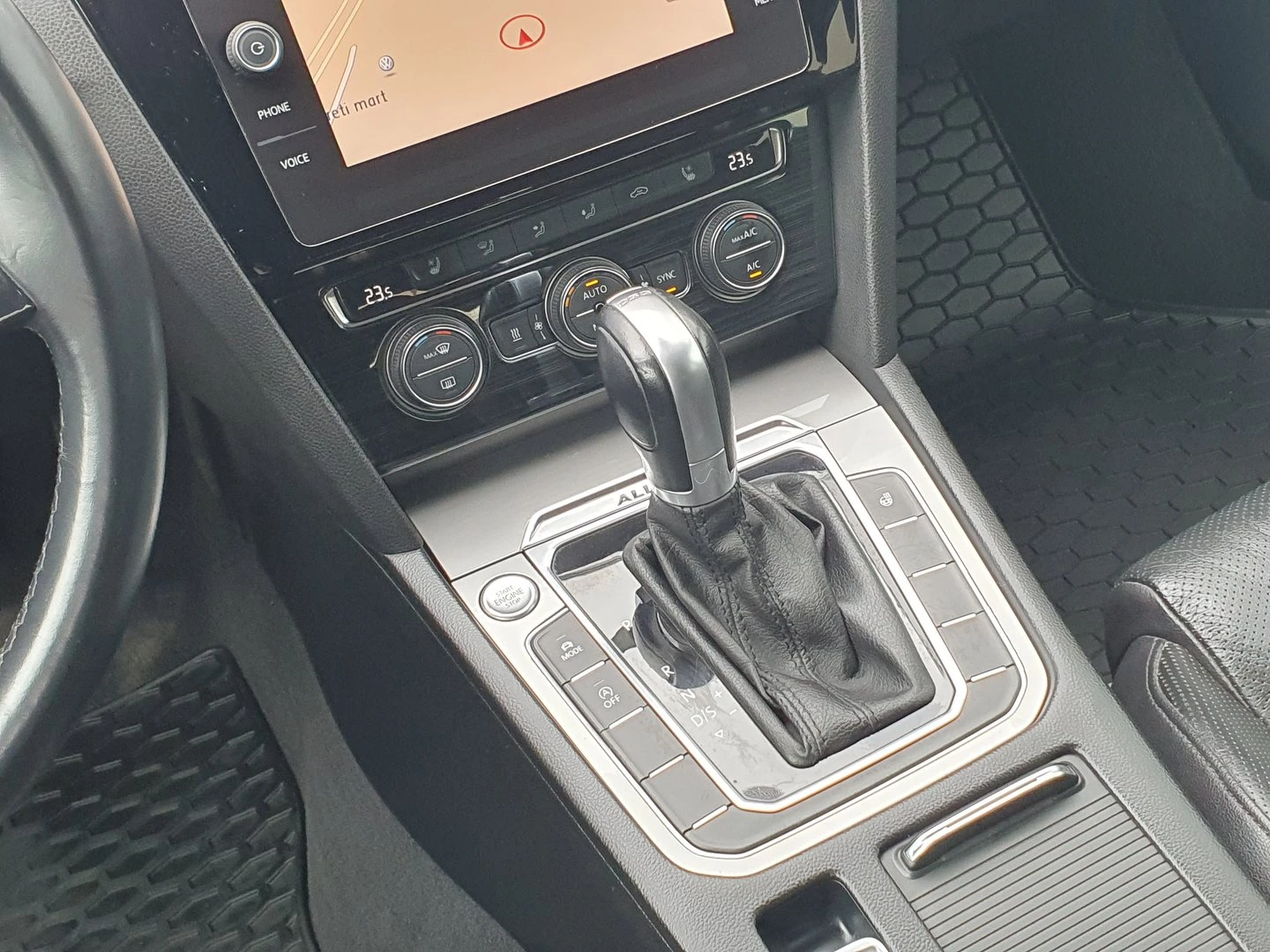 VW Passat 2.0TDI BMT 4MOTION | Mobile.bg — изображение 13