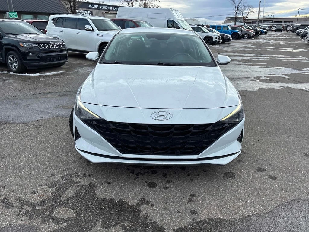 Hyundai Elantra 2022 Preferred * CARFAX *    | Mobile.bg   2