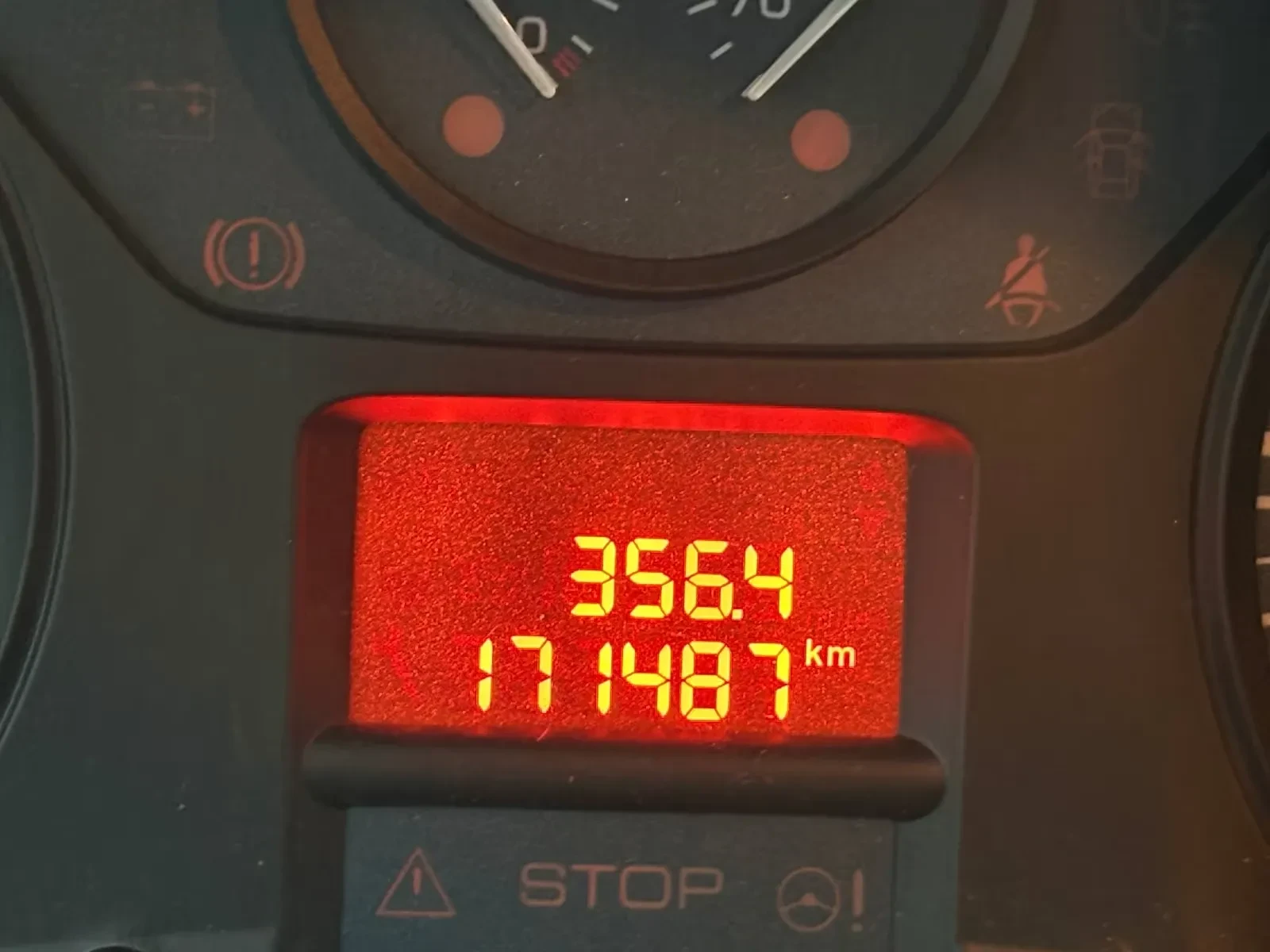 Citroen Berlingo 1.6I/ГАЗ-Бензин/Multispace/EU5 - изображение 7