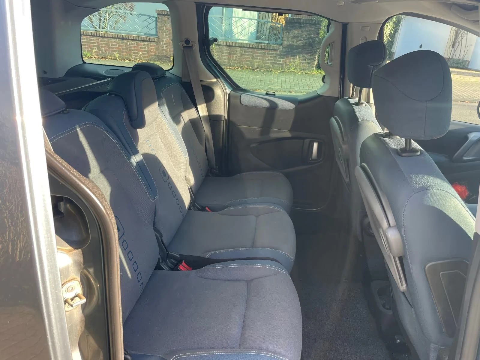 Citroen Berlingo 1.6I/ГАЗ-Бензин/Multispace/EU5 - изображение 6