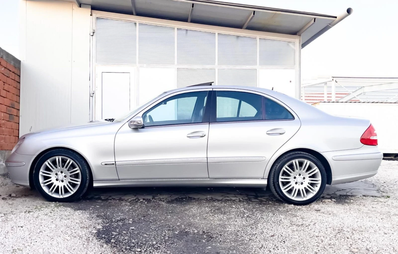 Mercedes-Benz E 320 Avangade koja podgr obduh  - изображение 4