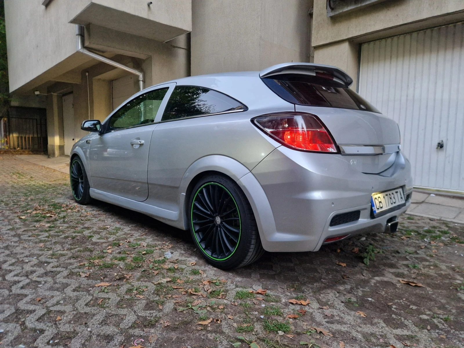 Opel Astra OPC VXRacing Edition, снимка 16 - Автомобили и джипове - 53435727