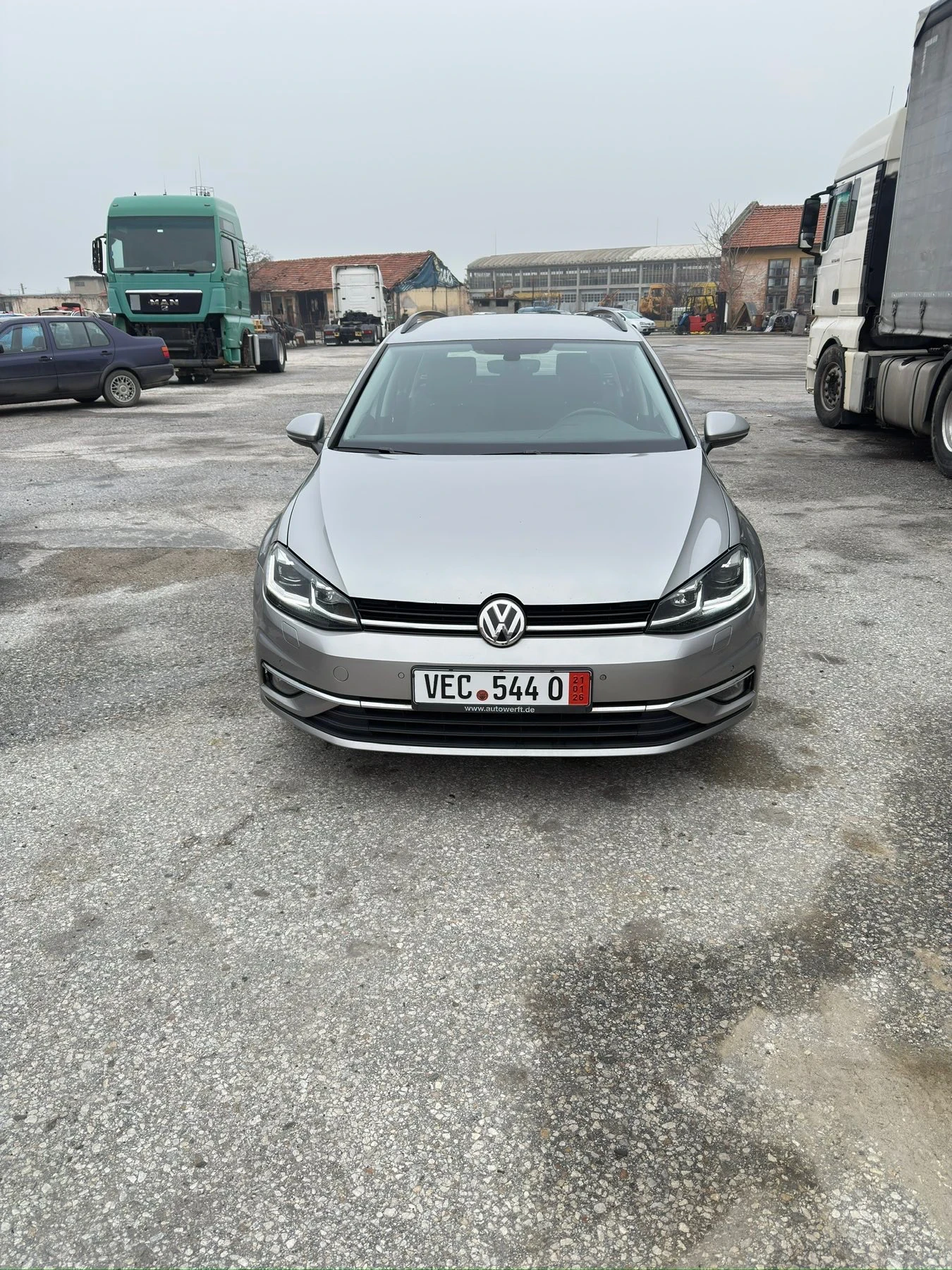 VW Golf 1.6TDI.FULL LED.DISTRONIK.DSG! | Mobile.bg � ����������� 1