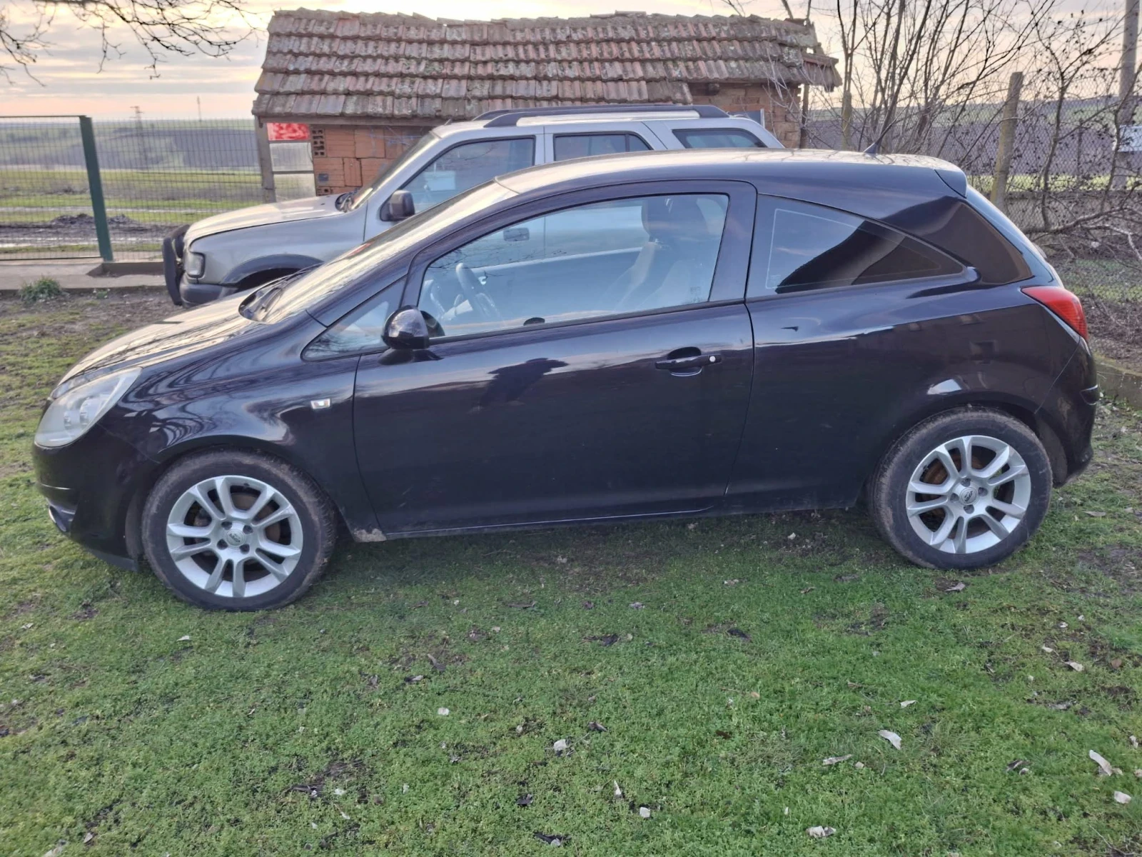 Opel Corsa Corsa D 1.2 80hp - изображение 4