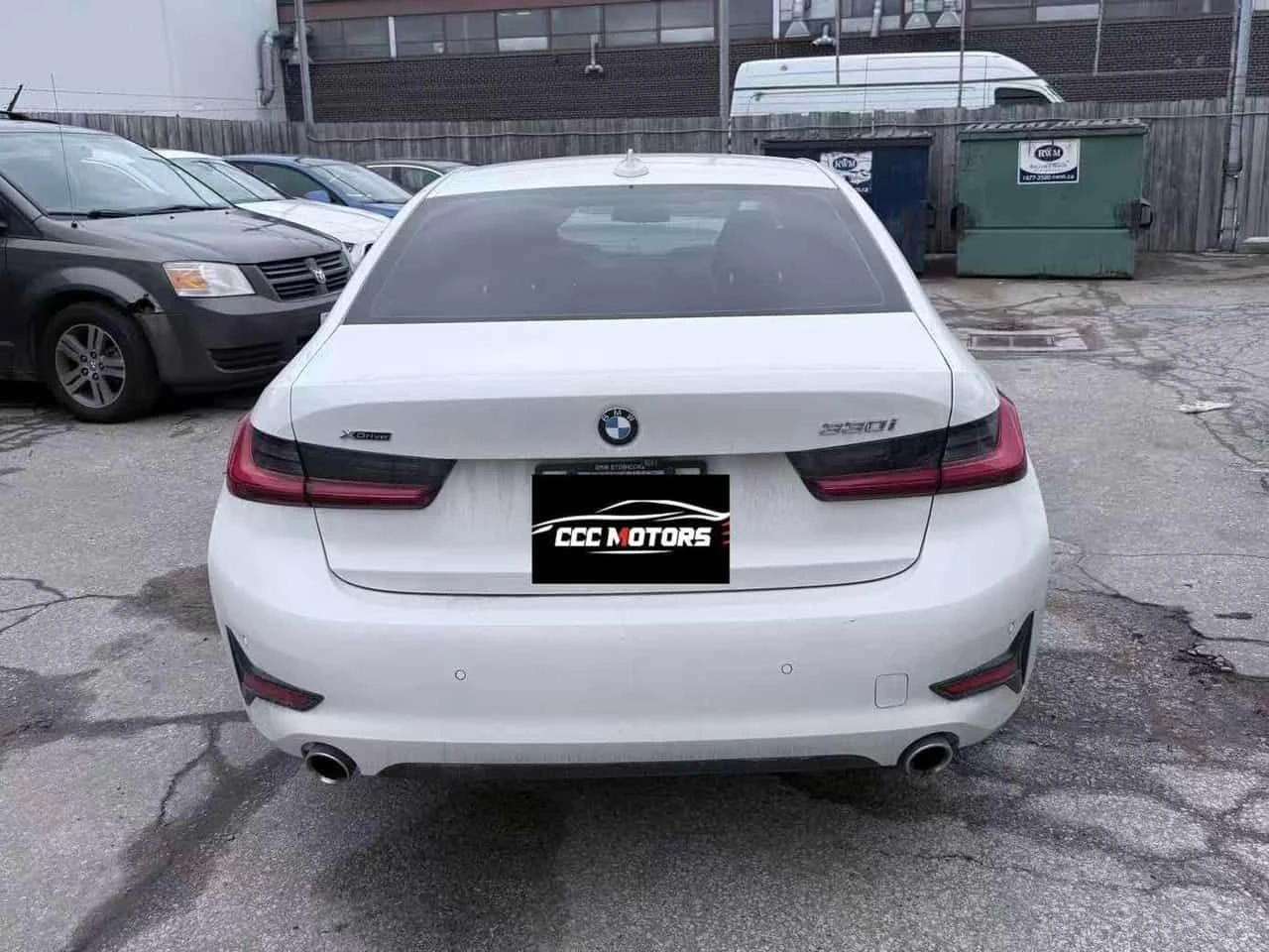 BMW 330 * xDrive * CARFAX * Дигитално табло * Два ключа * , снимка 4 - Автомобили и джипове - 53934484