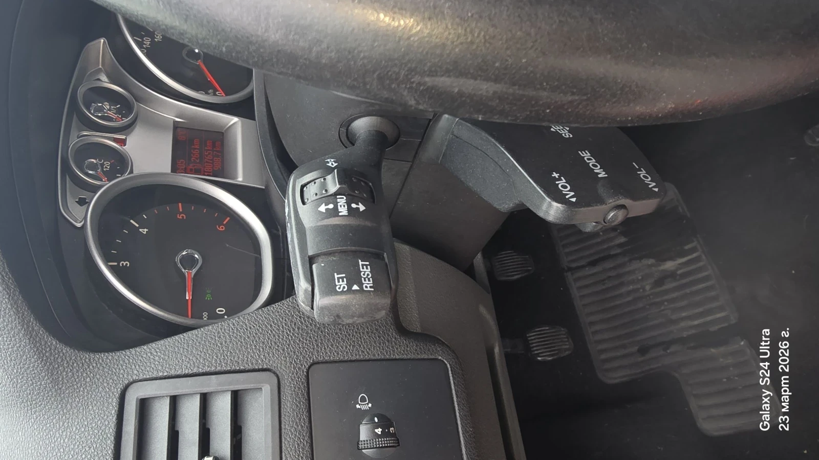 Ford C-max, снимка 6 - Автомобили и джипове - 53955492