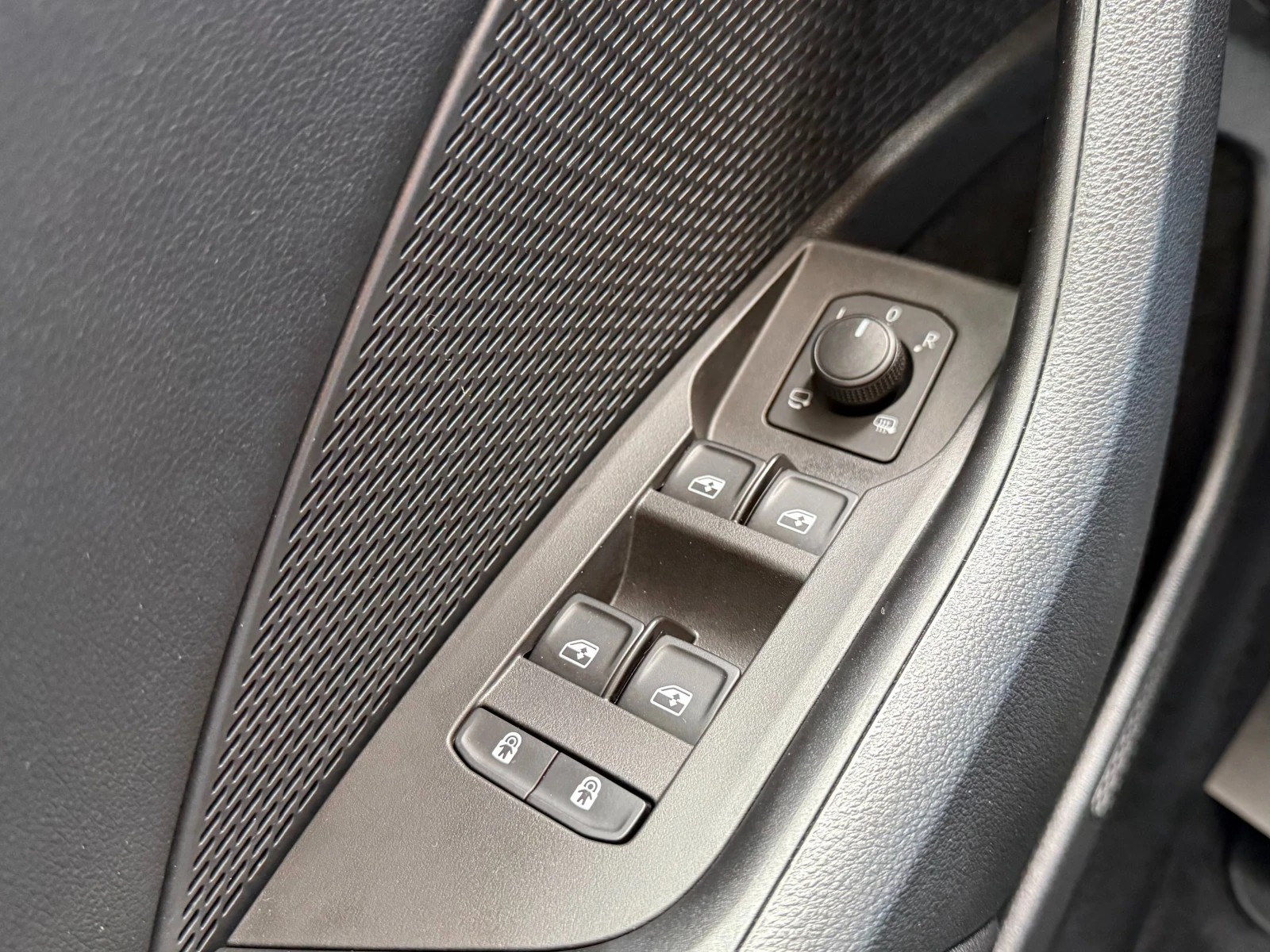 Skoda Octavia 6 МЕСЕЦА ГАРАНЦИЯ/1.5 eTSI 150к.с. Mild Hybrid, снимка 9 - Автомобили и джипове - 53988762