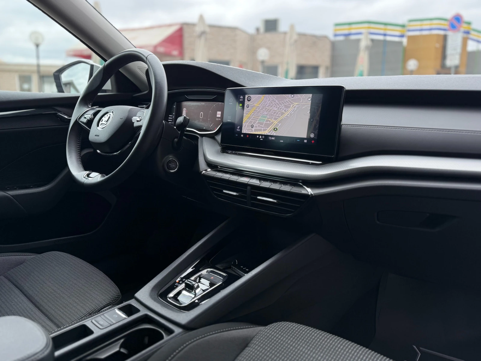 Skoda Octavia 6 МЕСЕЦА ГАРАНЦИЯ/1.5 eTSI 150к.с. Mild Hybrid, снимка 11 - Автомобили и джипове - 53988762