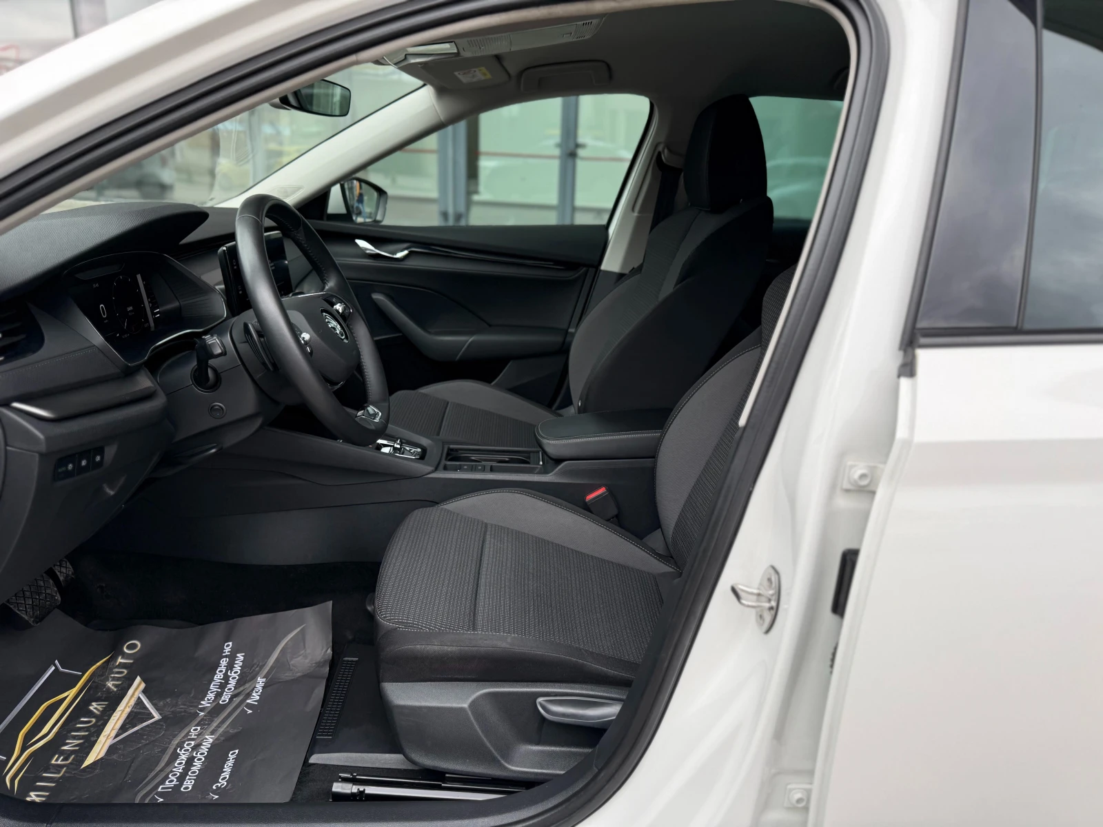 Skoda Octavia 6 МЕСЕЦА ГАРАНЦИЯ/1.5 eTSI 150к.с. Mild Hybrid, снимка 7 - Автомобили и джипове - 53988762