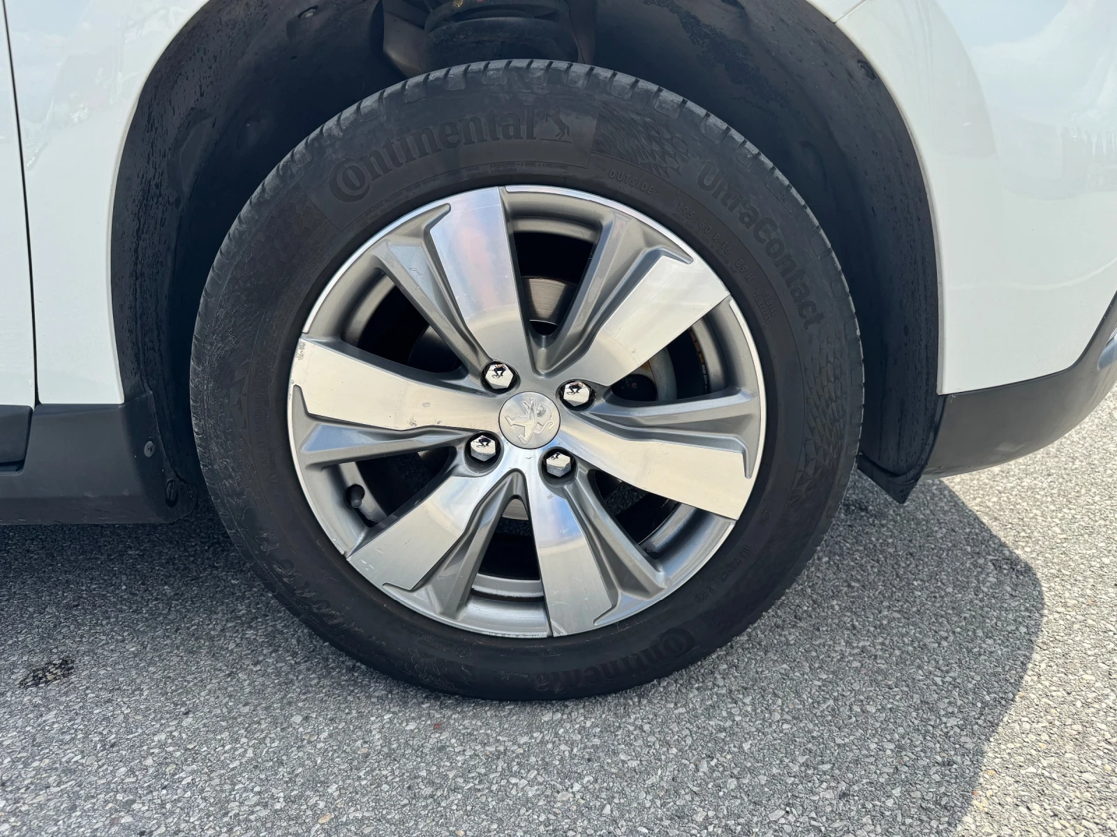 Peugeot 2008 1.4 HDI ALLURE, снимка 9 - Автомобили и джипове - 54442658