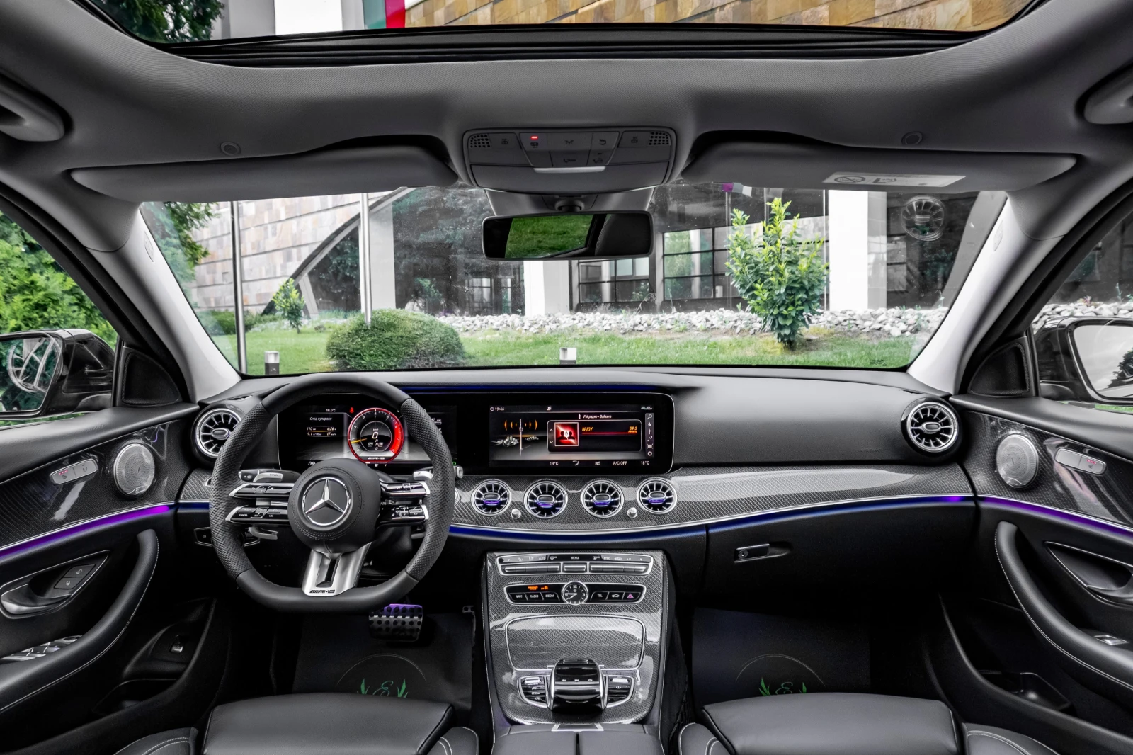 Mercedes-Benz E 220 d* AMG PERFORMANCE* BLACK SERIES* 3xTV* PANORAMA | Mobile.bg � ����������� 13