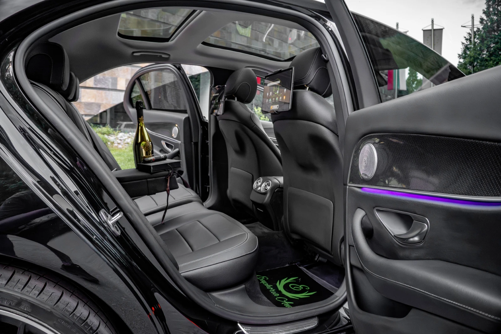 Mercedes-Benz E 220 d* AMG PERFORMANCE* BLACK SERIES* 3xTV* PANORAMA | Mobile.bg � ����������� 11