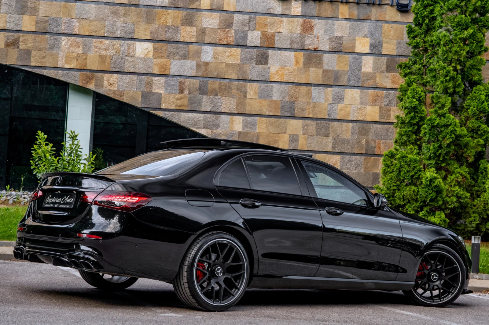 Mercedes-Benz E 220 d* AMG PERFORMANCE* BLACK SERIES* 3xTV* PANORAMA | Mobile.bg � ����������� 5
