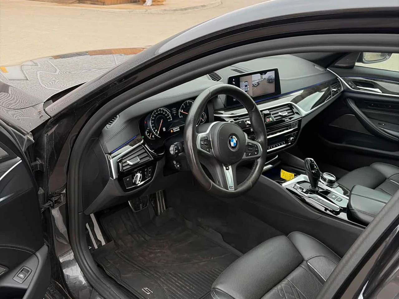 BMW 530 * 530i xDrive * CARFAX * ЦЕНА ДО БГ, снимка 6 - Автомобили и джипове - 54727036