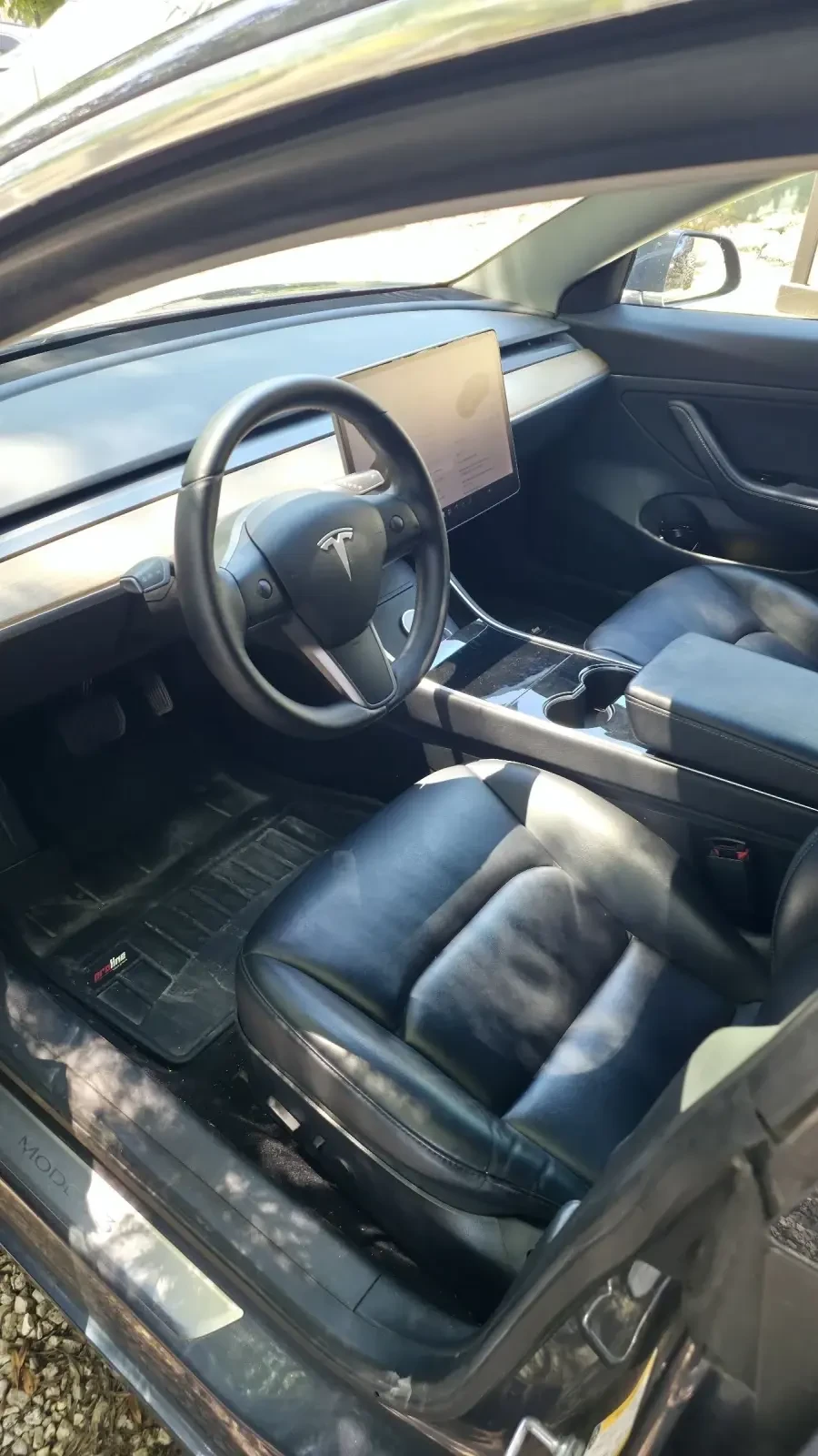 Tesla Model 3 Standart Range Plus, снимка 8 - Автомобили и джипове - 54914393