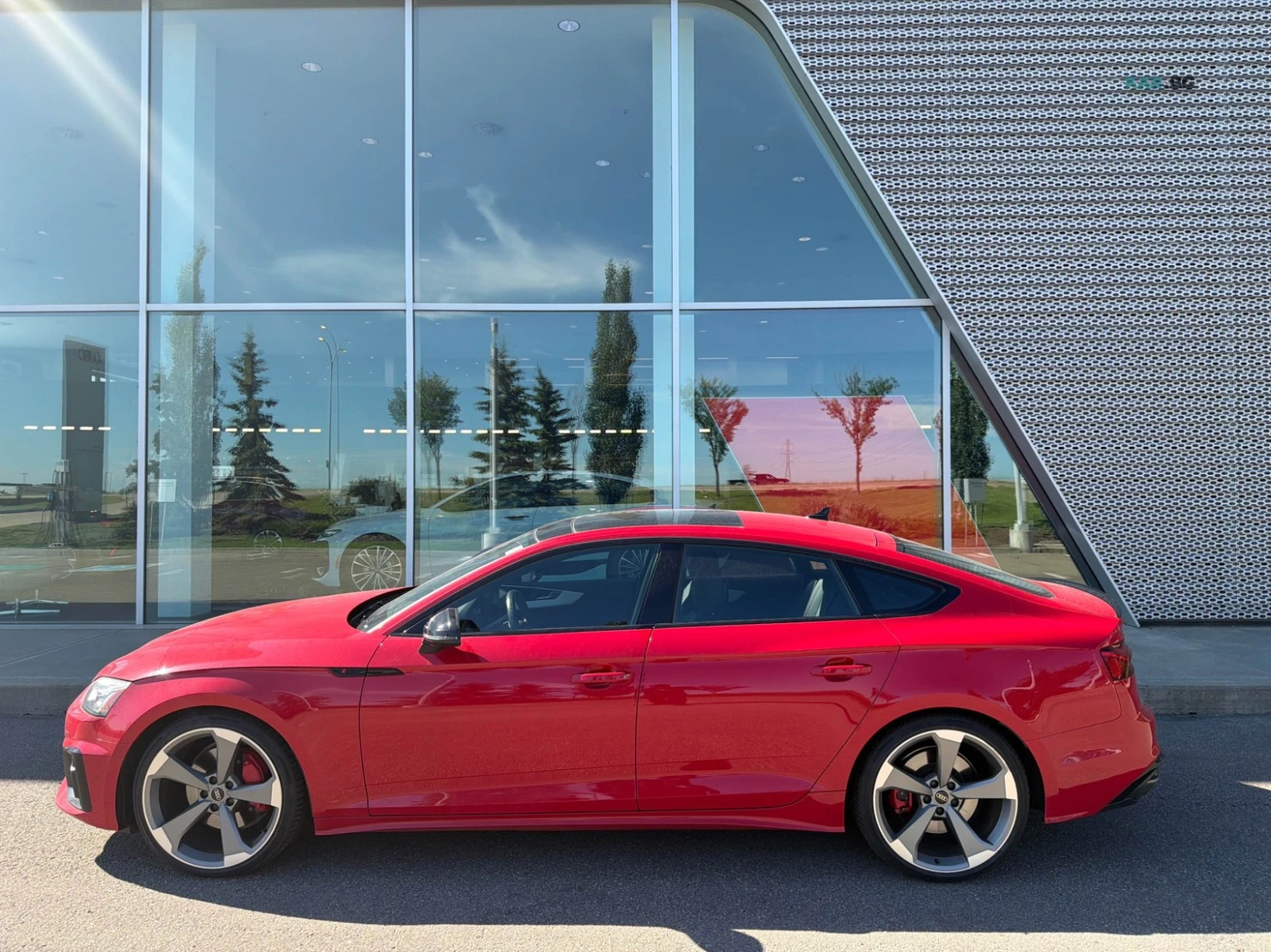 Audi A5 TECHNIK ЦЕНА ДО БЪЛГАРИЯ РЕГИСТРАЦИЯ & АВТОКРЕДИТ, снимка 3 - Автомобили и джипове - 55206437