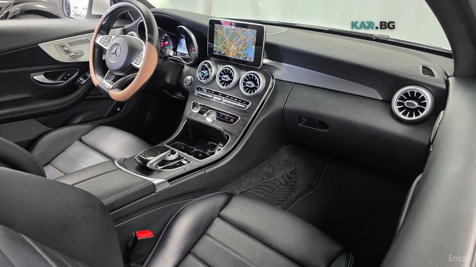 Mercedes-Benz C 200 COUPE* AMG LINE* HUD* КАМЕРА* ПОДГРЕВ* ПАНО* , снимка 3 - Автомобили и джипове - 55898657