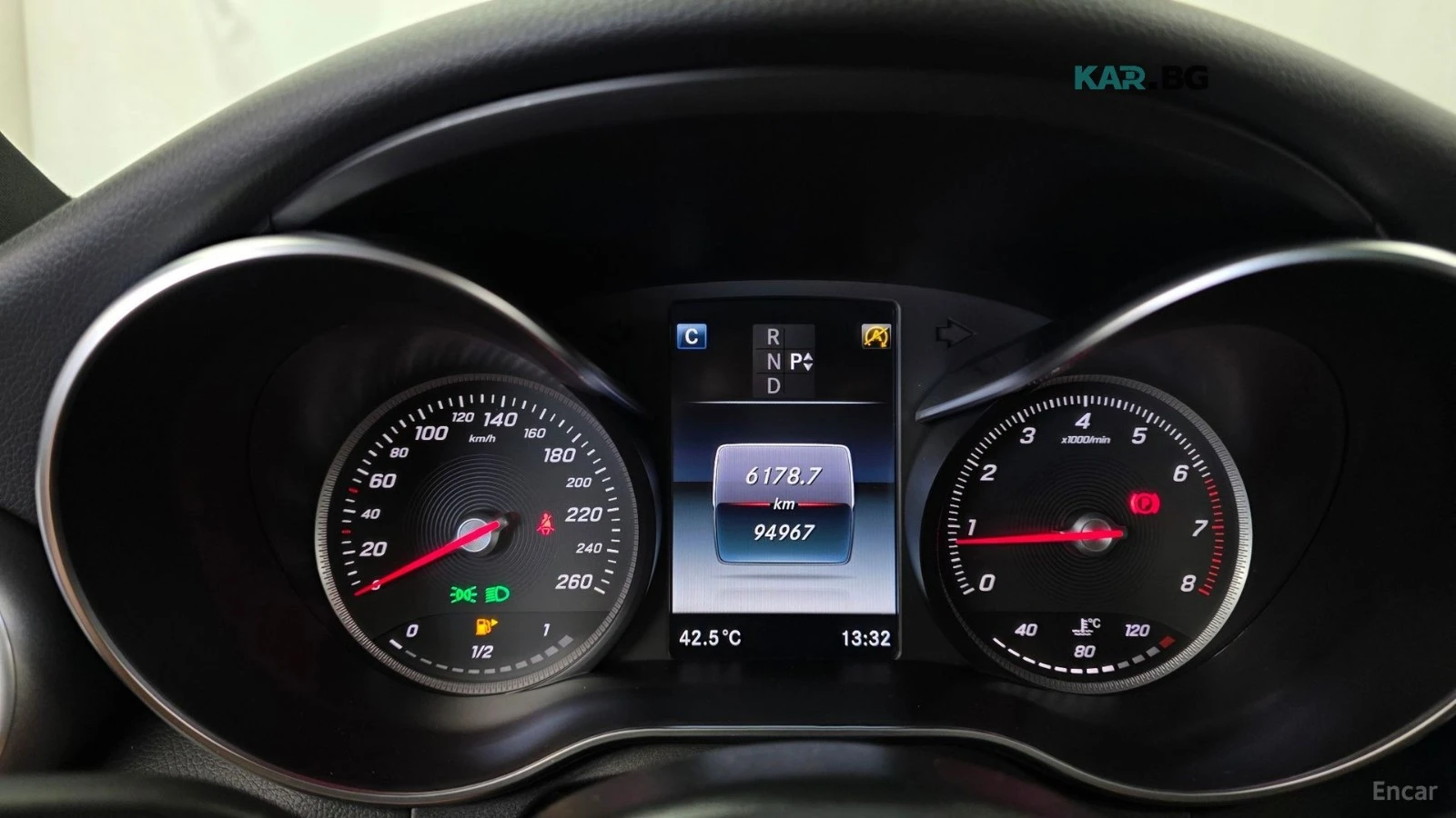 Mercedes-Benz C 200 COUPE* AMG LINE* HUD* КАМЕРА* ПОДГРЕВ* ПАНО* , снимка 4 - Автомобили и джипове - 55898657