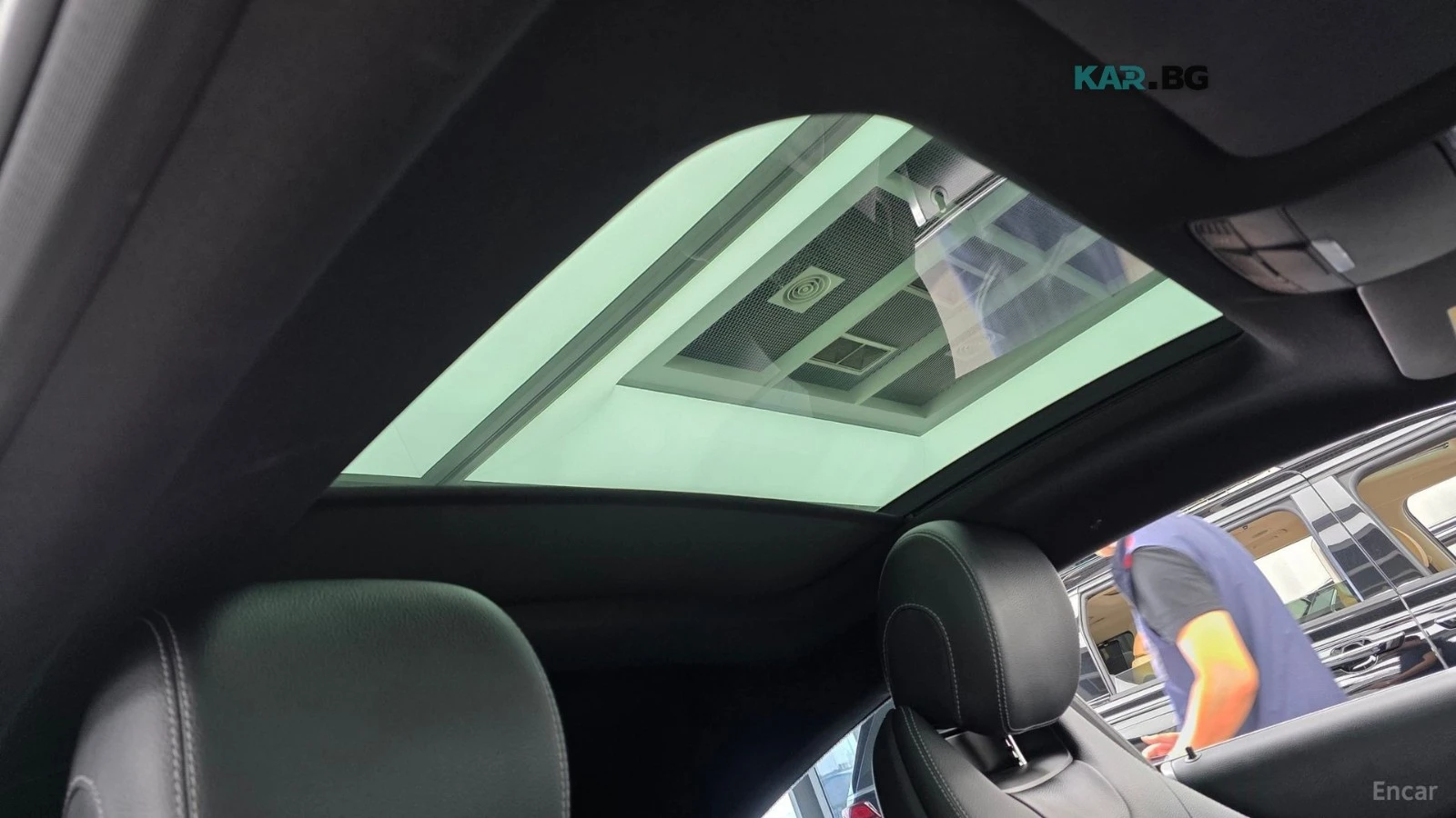 Mercedes-Benz C 200 COUPE* AMG LINE* HUD* КАМЕРА* ПОДГРЕВ* ПАНО* , снимка 12 - Автомобили и джипове - 55898657