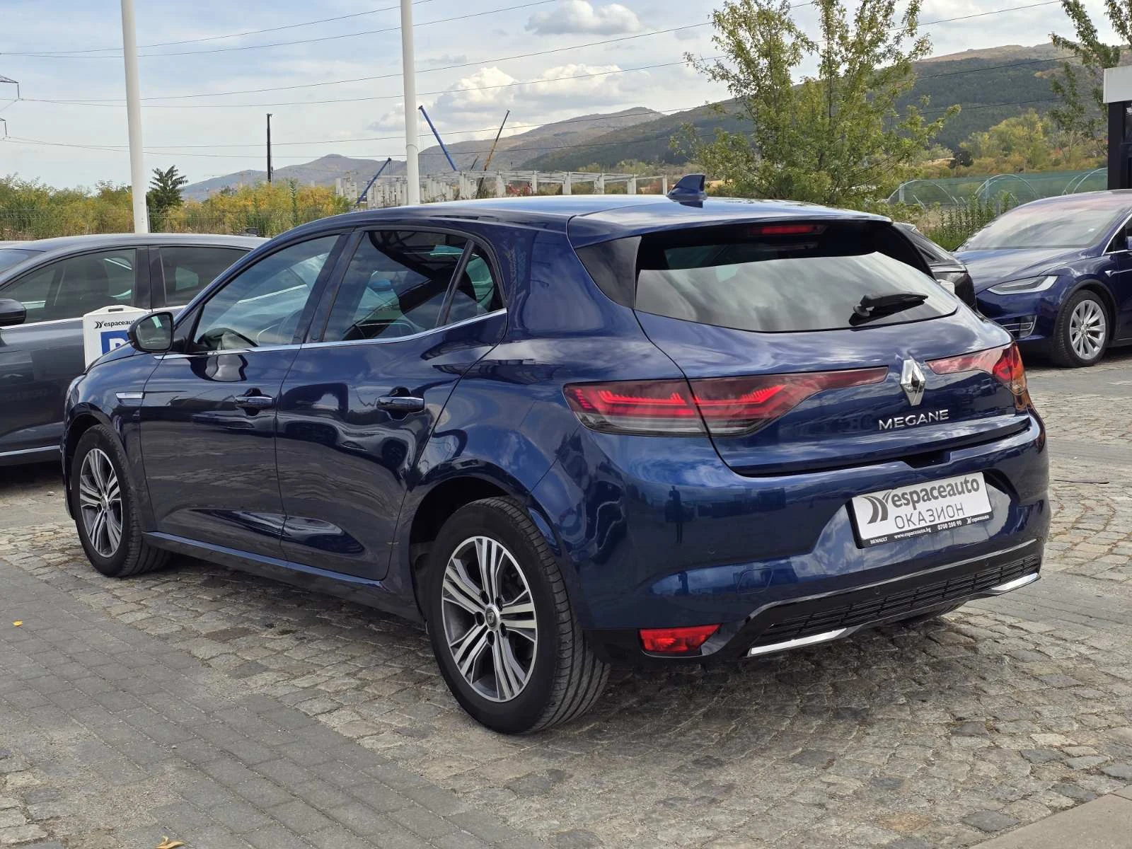 Renault Megane 1.3Tce/ 140к.с., снимка 6 - Автомобили и джипове - 56432613