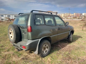 Nissan Terrano 4x4 бензин , снимка 4