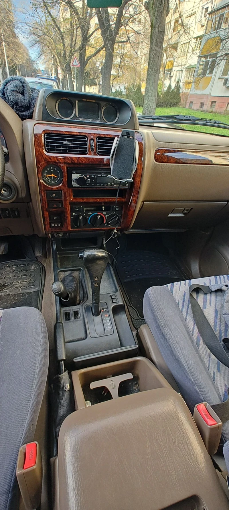 Toyota Land cruiser 3.0 TD, снимка 8 - Автомобили и джипове - 48344692