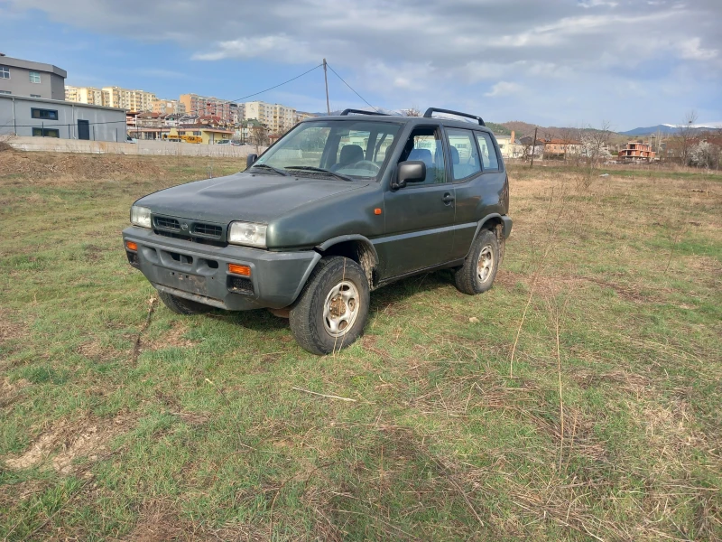 Nissan Terrano 4x4 бензин , снимка 2 - Автомобили и джипове - 49572230